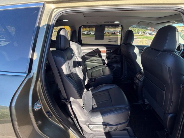 Used 2023 Subaru Ascent Touring AWD/4WD image 33