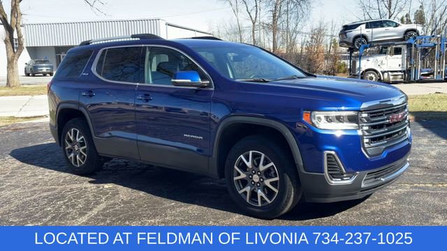 Certified 2023 GMC Acadia SLE w/ Driver Convenience Package image 2