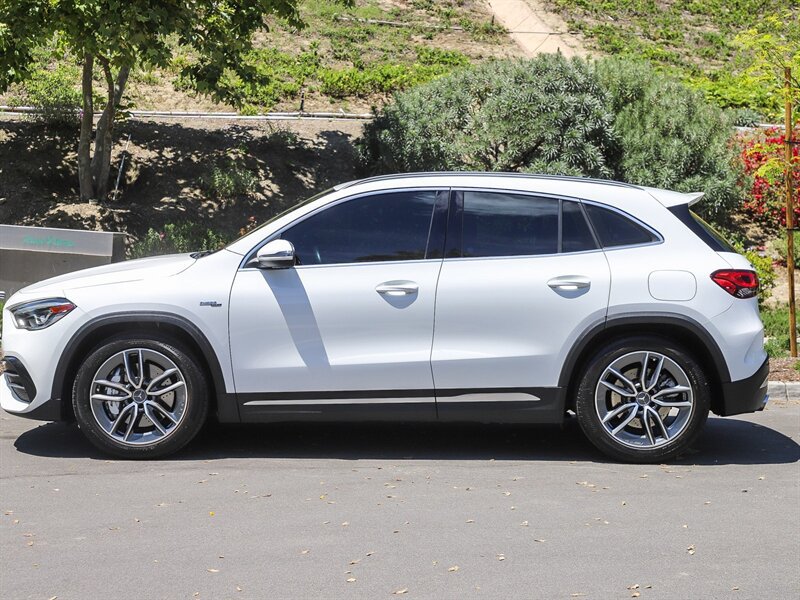 Used 2021 Mercedes-Benz GLA 35 AMG 4MATIC image 3