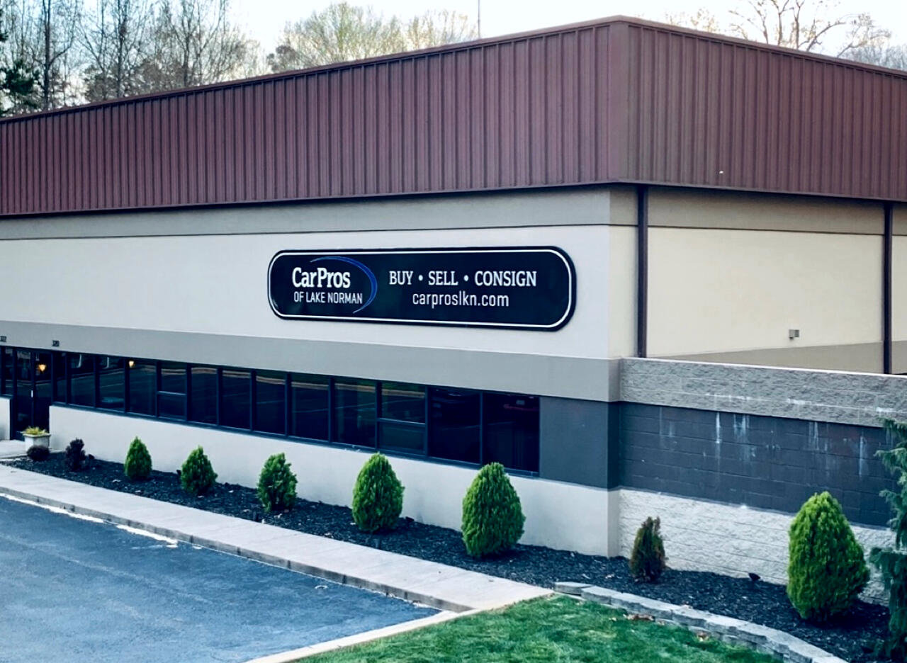 Used 2015 BMW 528i Sedan image 9