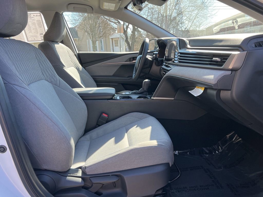 Used 2026 Toyota Camry LE w/ Convenience Package image 27