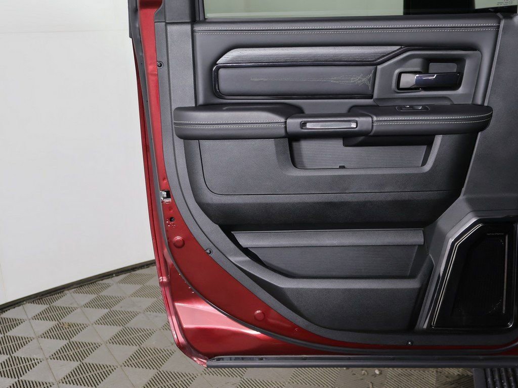 Used 2024 RAM 3500 Limited image 24