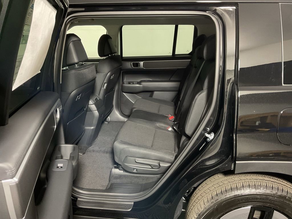 New 2026 Hyundai Santa Fe SE AWD/4WD image 32