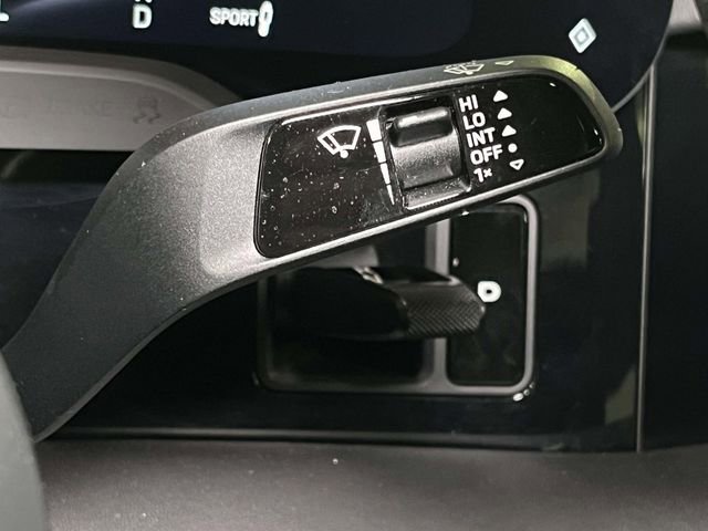 Certified 2022 Porsche Taycan GTS AWD/4WD image 40
