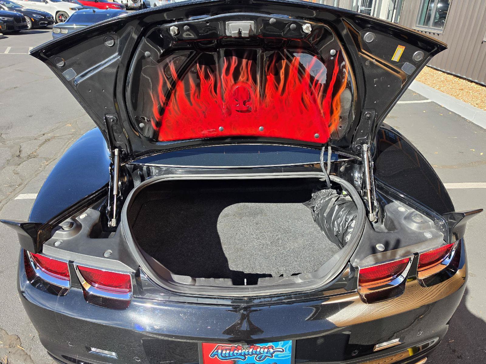 Used 2011 Chevrolet Camaro SS RWD image 5
