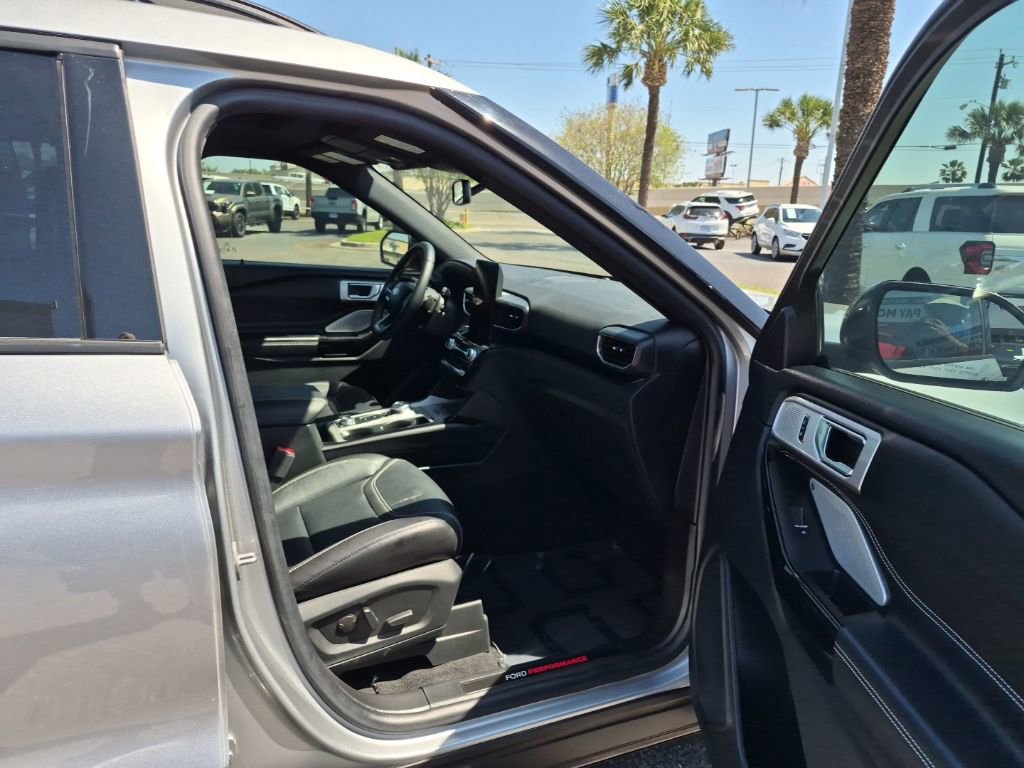 Used 2023 Ford Explorer ST w/ Equipment Group 401A AWD/4WD image 20