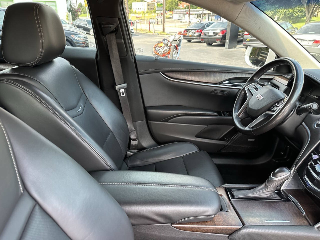 Used 2018 Cadillac XTS Luxury FWD image 20