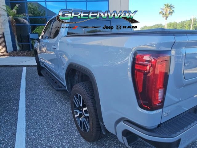 Used 2024 GMC Sierra 1500 AT4 w/ Technology Package AWD/4WD image 5