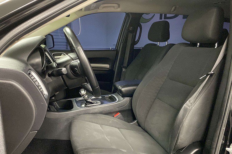 Used 2020 Dodge Durango SXT w/ 3rd Row Seating Group image 26