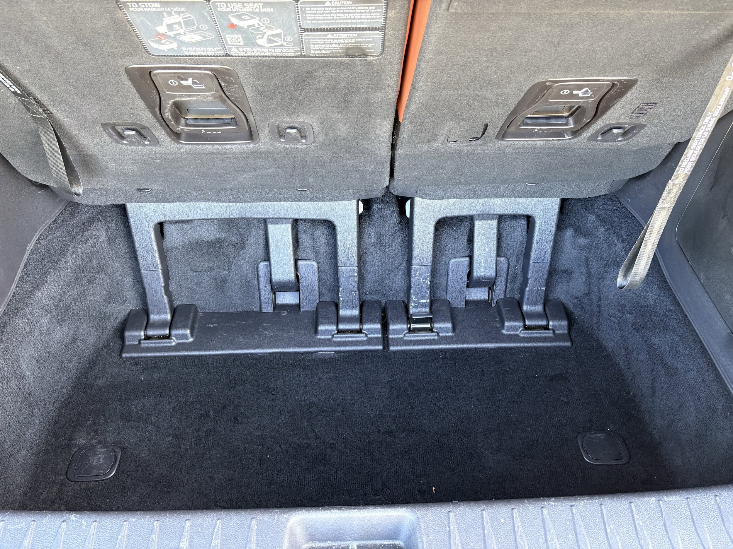 Used 2024 Kia Carnival SX FWD image 13