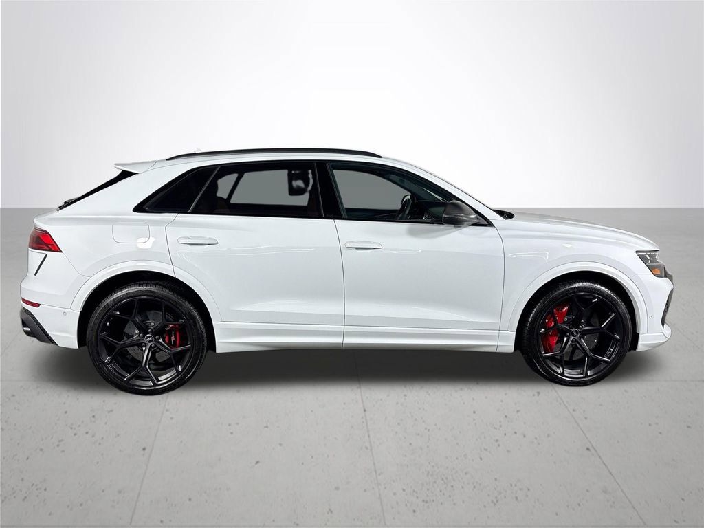 Used 2025 Audi RS Q8 performance image 5