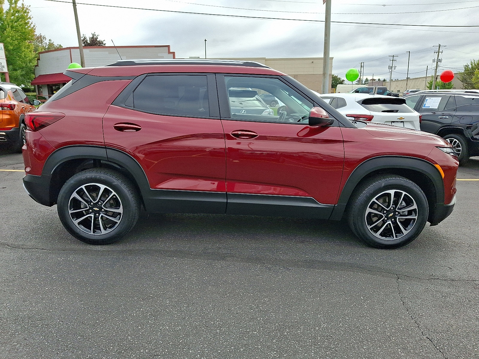 Used 2024 Chevrolet TrailBlazer LT w/ LT Cold Weather Package image 6