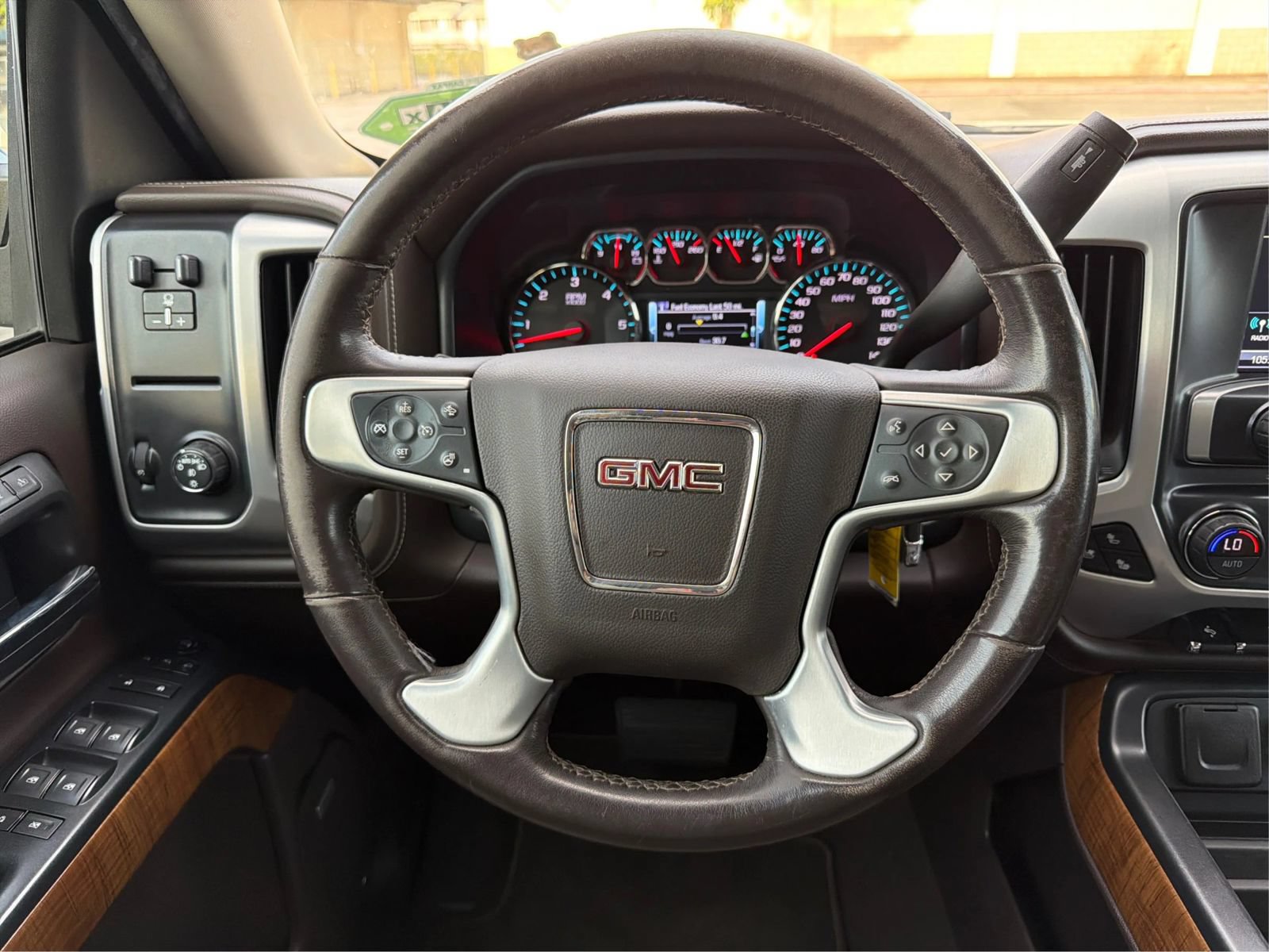 Used 2018 GMC Sierra 1500 SLT w/ Enhanced Driver Alert Package RWD image 17