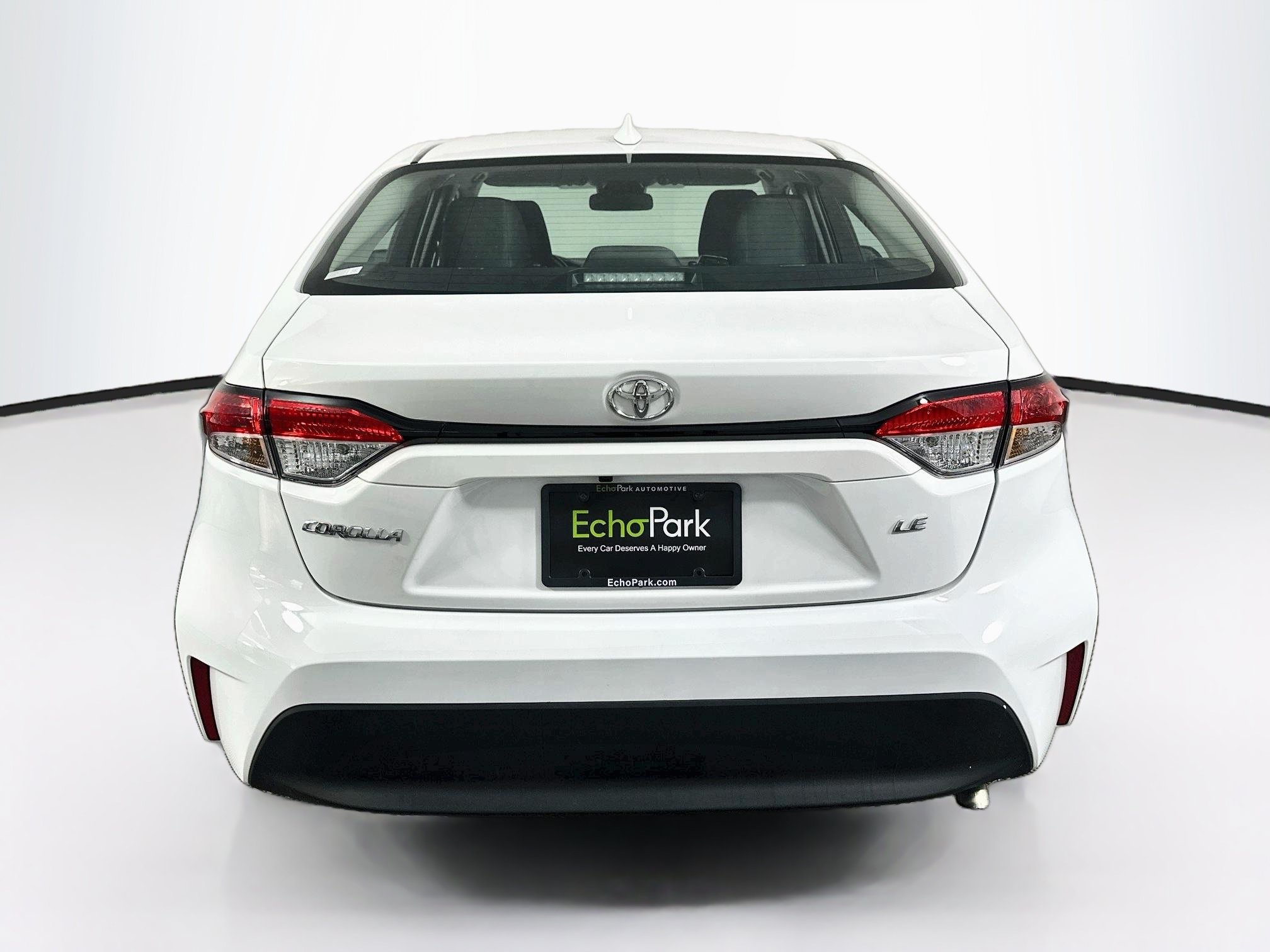 Used 2026 Toyota Corolla LE FWD image 7