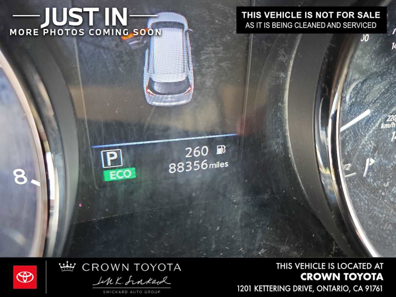 Used 2019 Nissan Rogue SV image 3