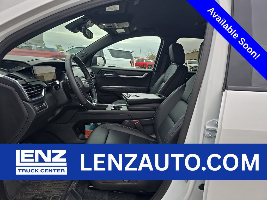 Used 2026 GMC Acadia Elevation w/ Elevation Premium Package AWD/4WD image 13