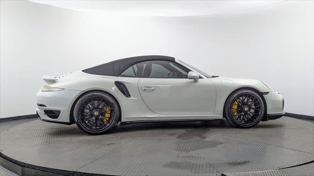 Used 2015 Porsche 911 Turbo S w/ High-end Infotainment Package AWD/4WD image 32