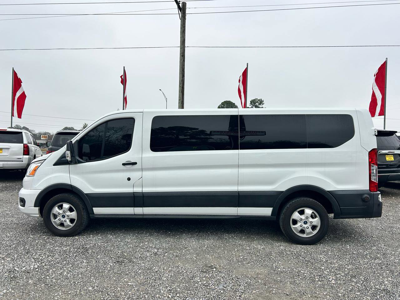 Used 2020 Ford Transit 350 XLT RWD image 19