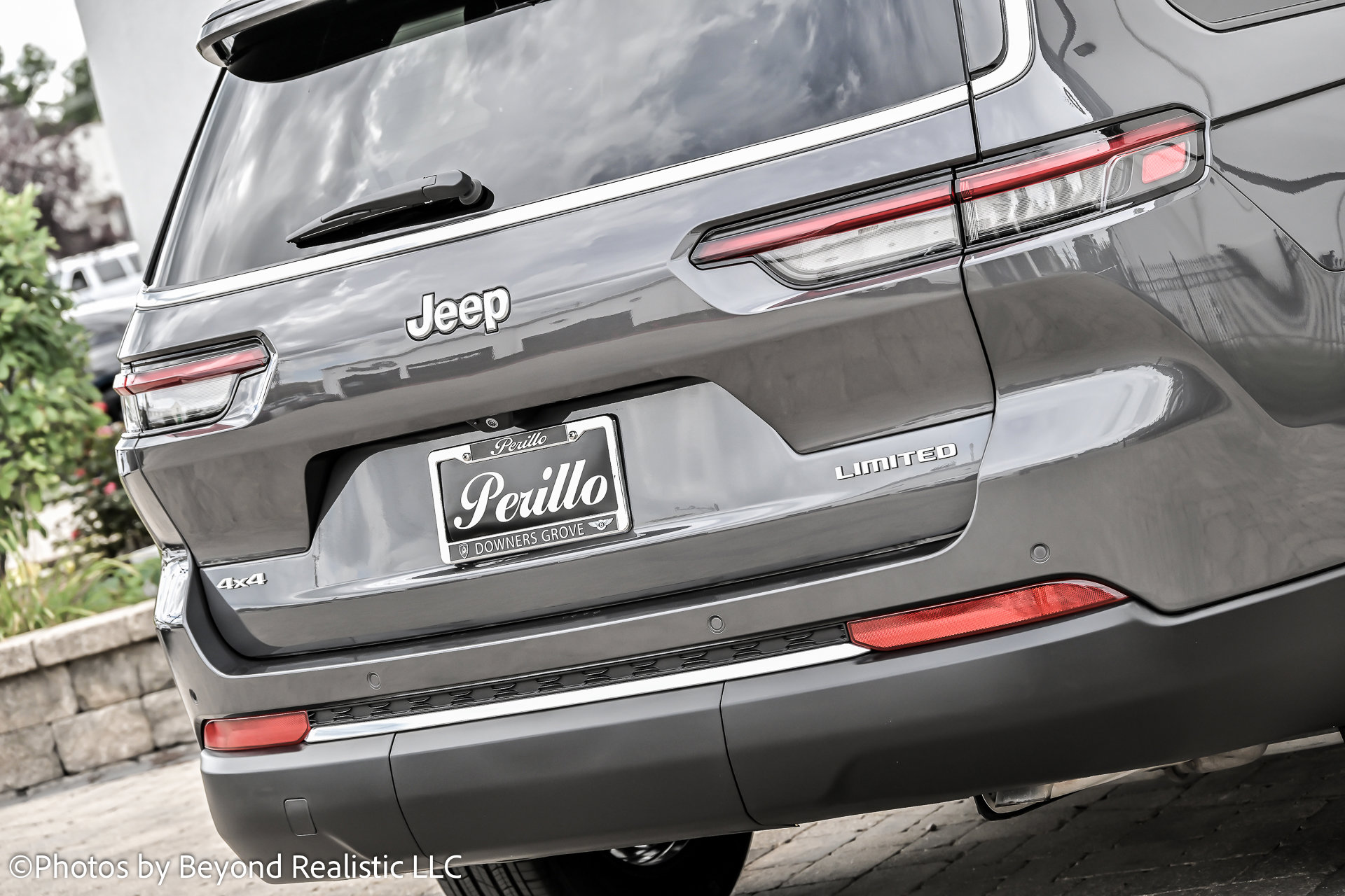 Used 2025 Jeep Grand Cherokee L Limited w/ Luxury Tech Group II image 15