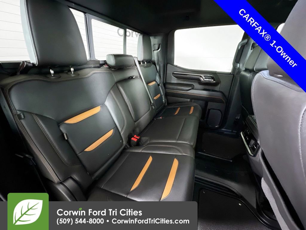 Used 2022 GMC Sierra 1500 AT4 w/ AT4 Premium Package image 16