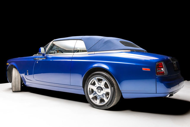 Used 2010 Rolls-Royce Phantom Drophead Coupe image 30