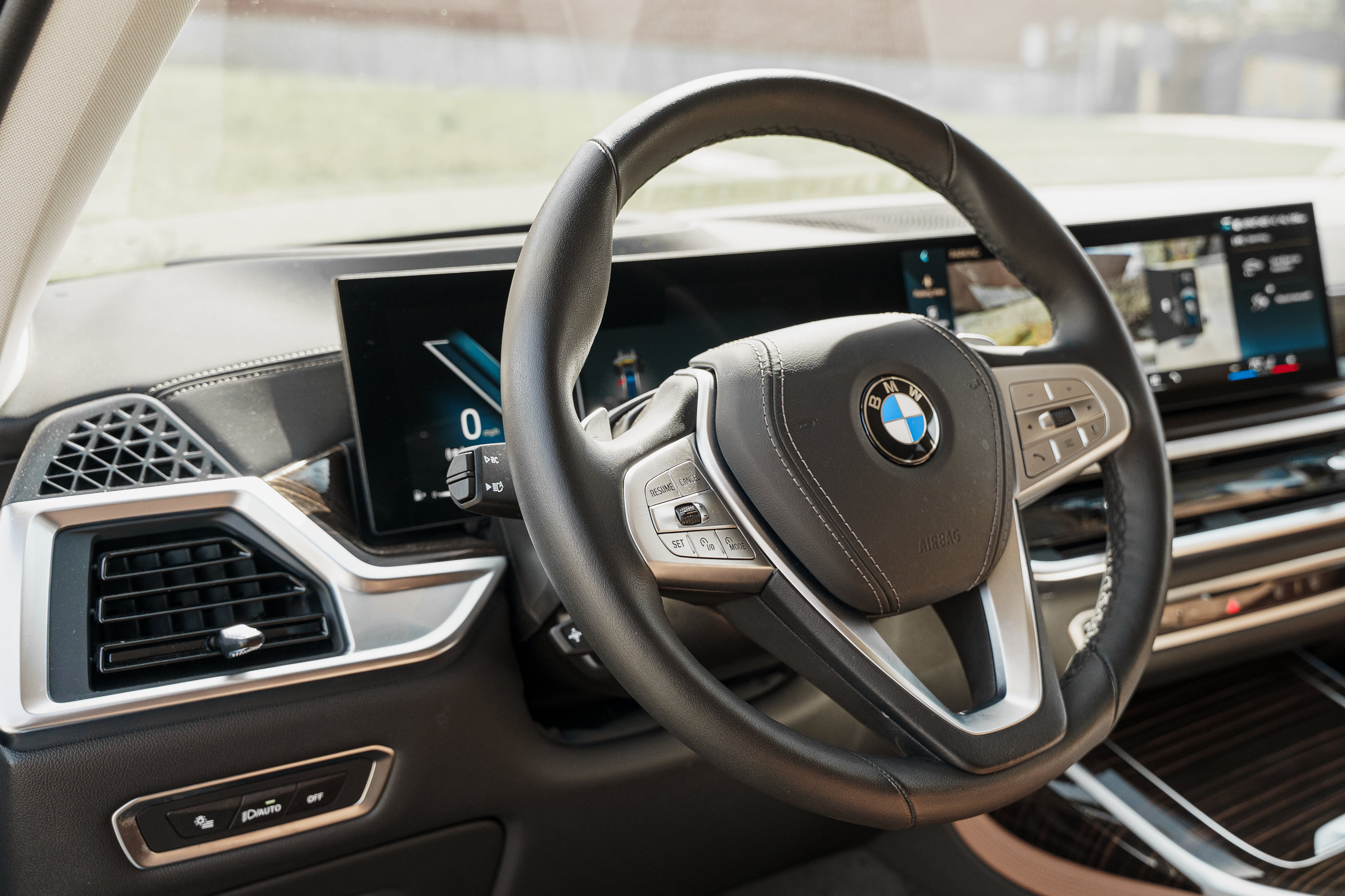Used 2026 BMW X7 xDrive40i AWD/4WD image 10
