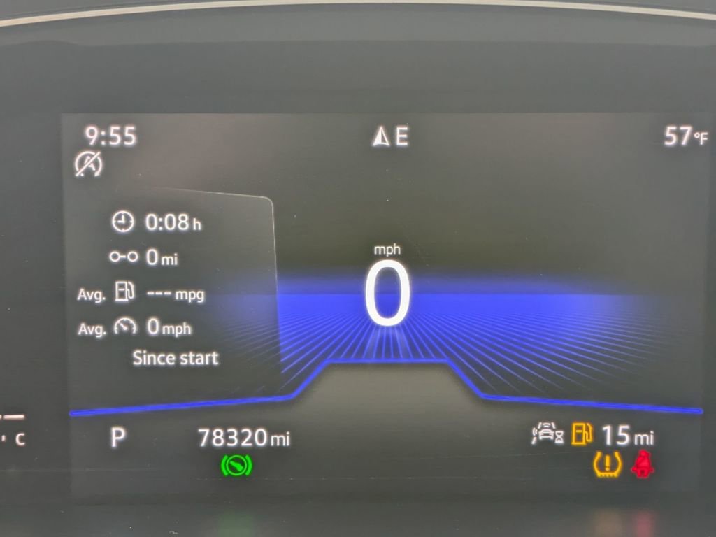 Used 2022 Volkswagen Tiguan SE image 20