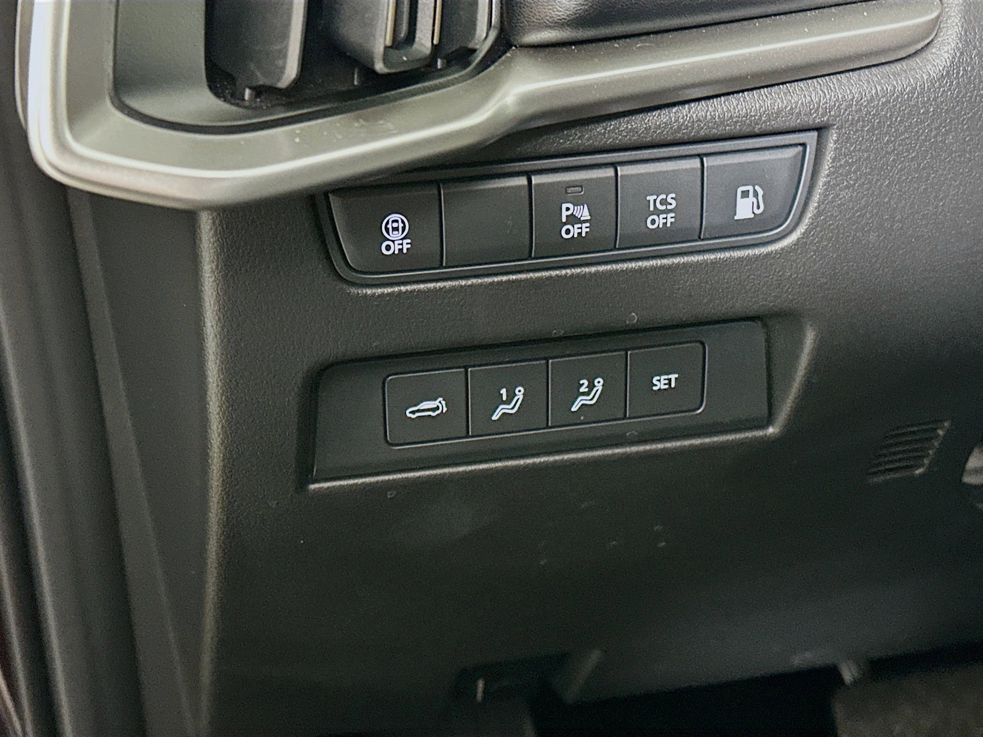 Used 2024 MAZDA CX-90 Plug-In Hybrid w/ Premium Plus image 17