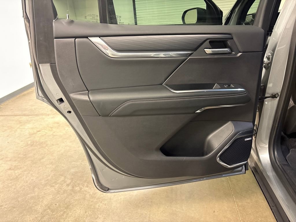 Certified 2025 GMC Acadia Elevation image 31