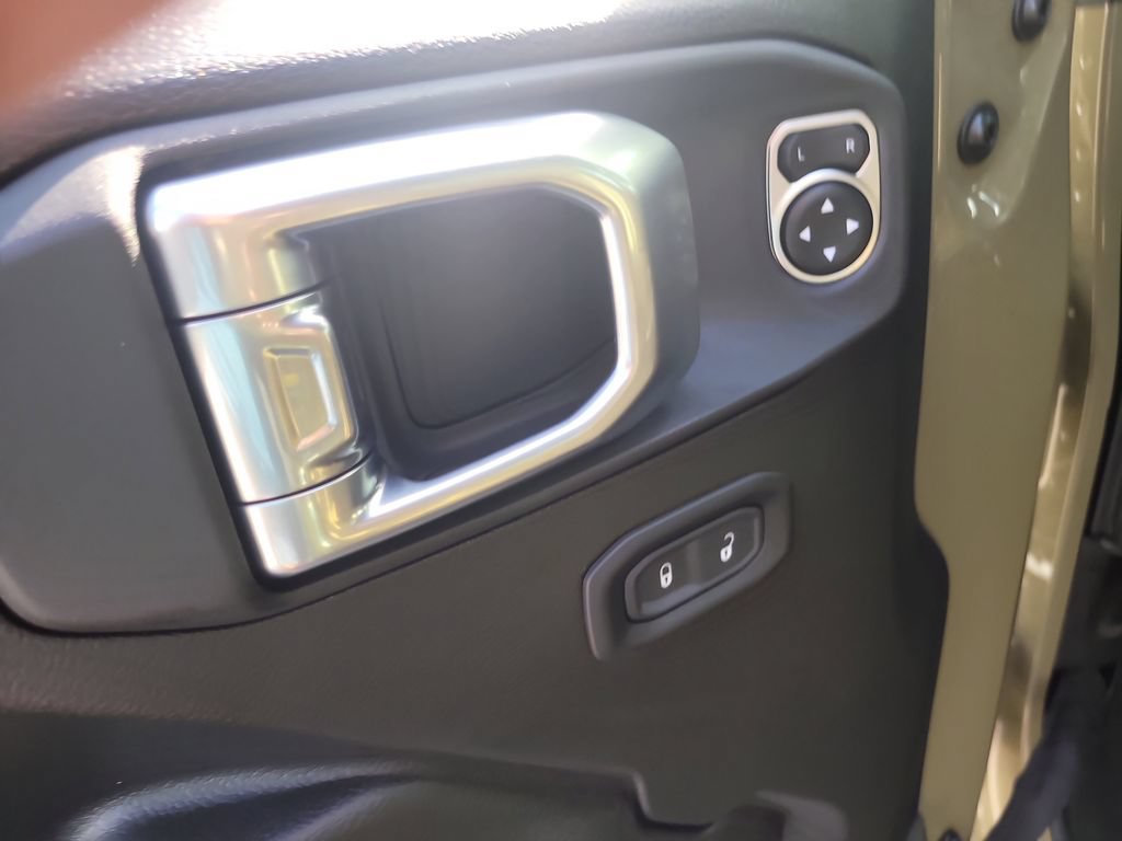New 2026 Jeep Gladiator Willys AWD/4WD image 17