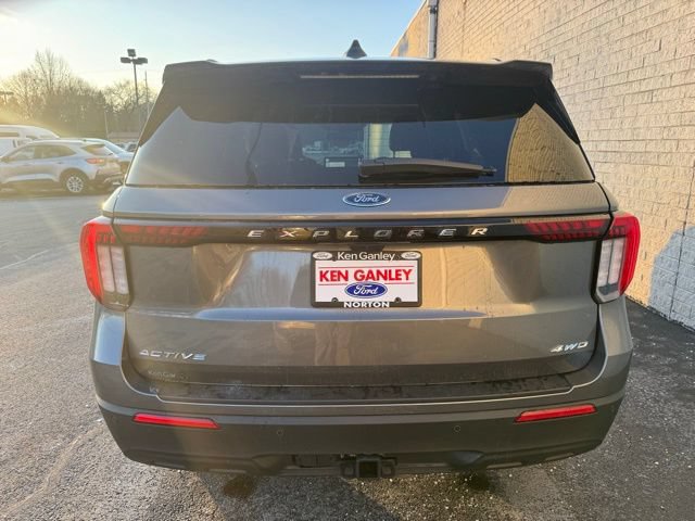 New 2026 Ford Explorer Active AWD/4WD image 10
