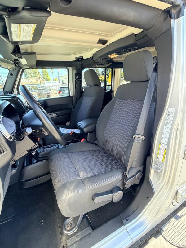 Used 2011 Jeep Wrangler Unlimited Sport AWD/4WD image 16