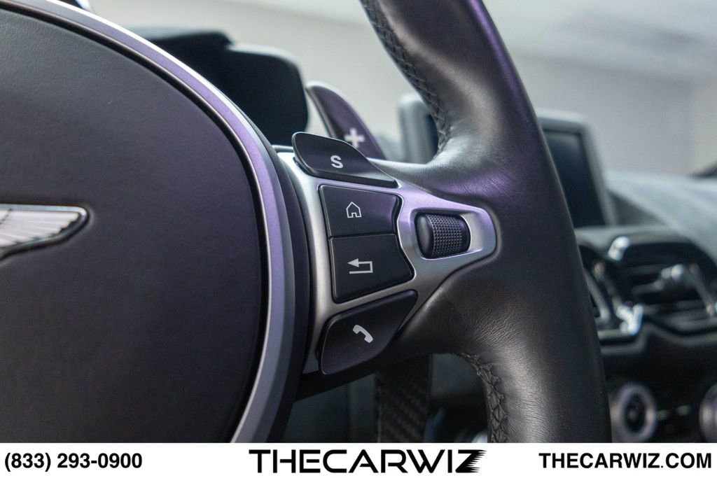 Used 2019 Aston Martin V8 Vantage Coupe RWD image 52