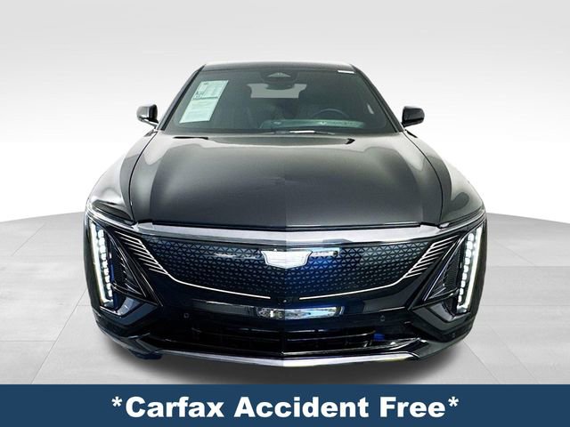 Used 2024 Cadillac Lyriq Sport image 2