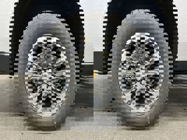 New 2026 Chevrolet Suburban LT w/ Comfort Package image 33