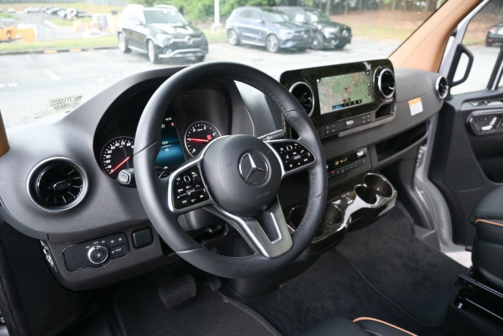 New 2023 Mercedes-Benz Sprinter 3500 image 6