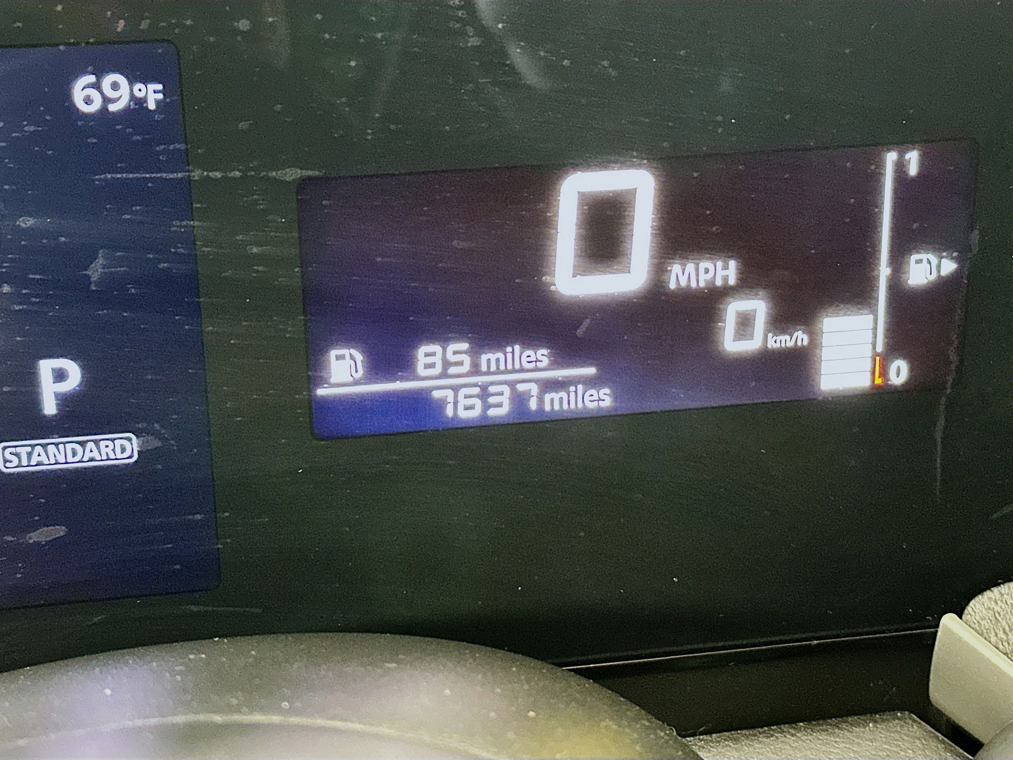 Used 2025 Nissan Kicks SV image 19