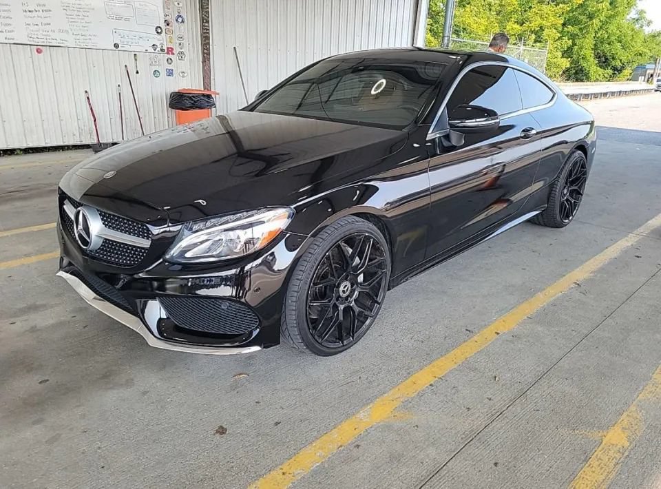 Used 2017 Mercedes-Benz C 300 Coupe image 1