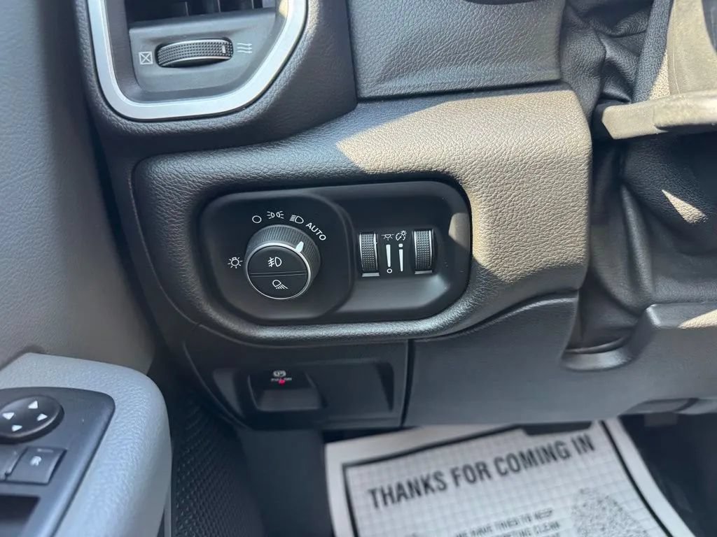 Used 2019 RAM 1500 Big Horn AWD/4WD image 23