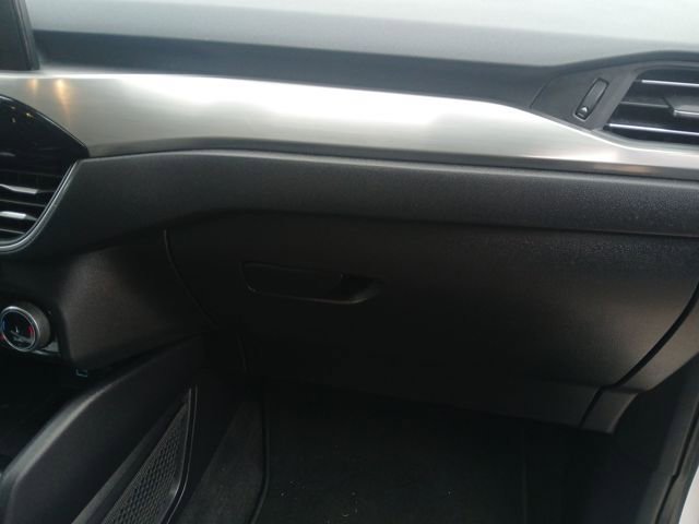 Certified 2022 Ford Escape Titanium w/ Class II Trailer Tow Package image 60