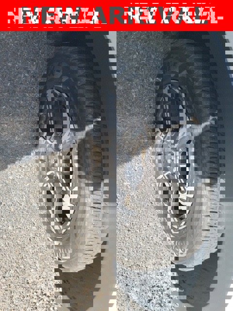 Used 2018 Honda CR-V Touring image 10