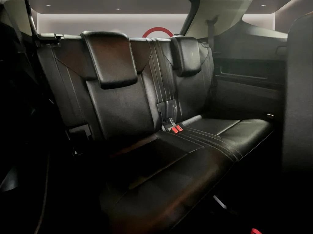 Used 2018 Volkswagen Atlas SEL FWD image 24