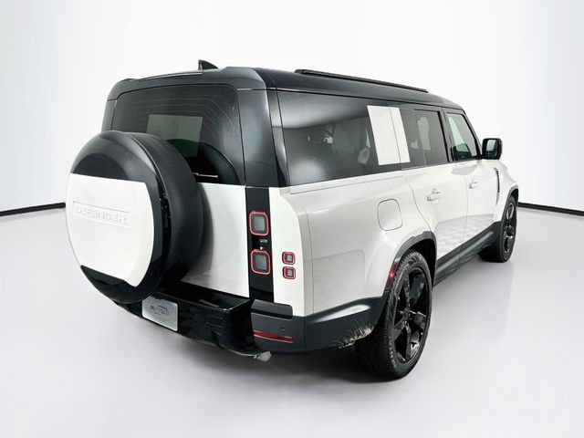New 2026 Land Rover Defender 130 S AWD/4WD image 5