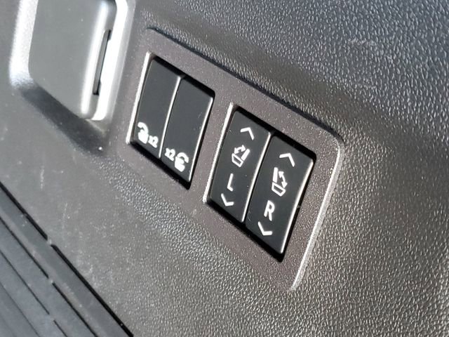 Used 2023 Chevrolet Tahoe Premier w/ Premium Package 2 image 35