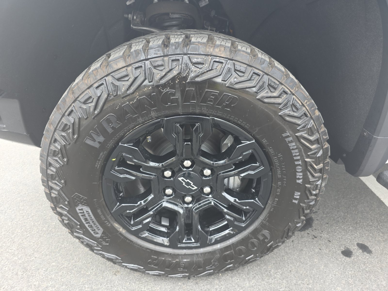 New 2026 Chevrolet Silverado 1500 ZR2 AWD/4WD image 32