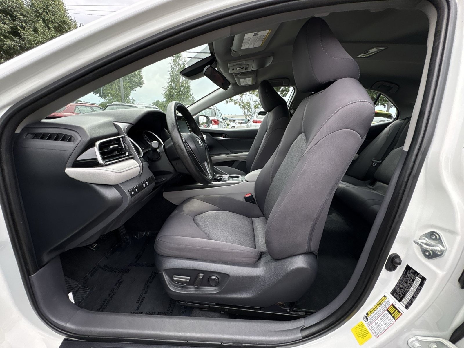 Used 2024 Toyota Camry LE FWD image 13