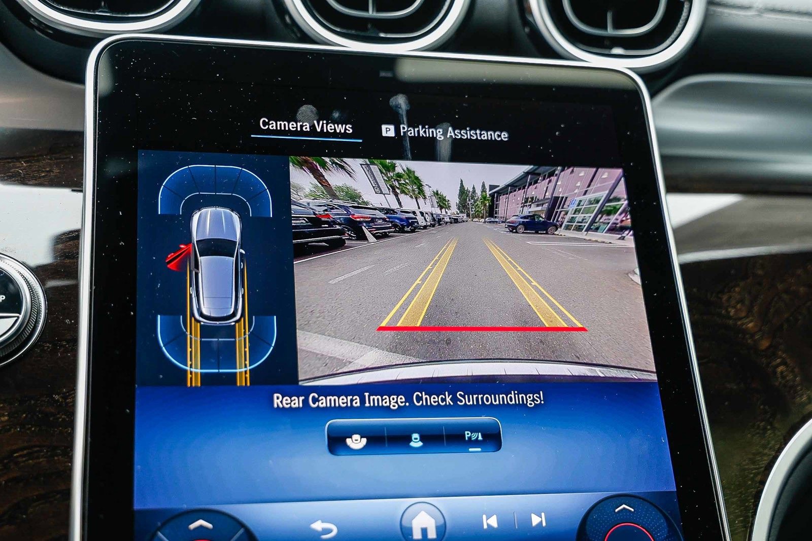 Certified 2025 Mercedes-Benz GLC 300 image 23