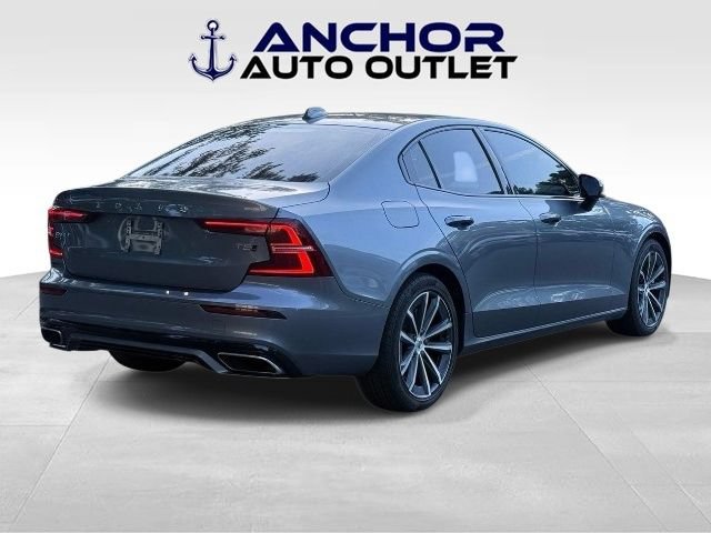 Used 2021 Volvo S60 T5 Momentum AWD/4WD image 8