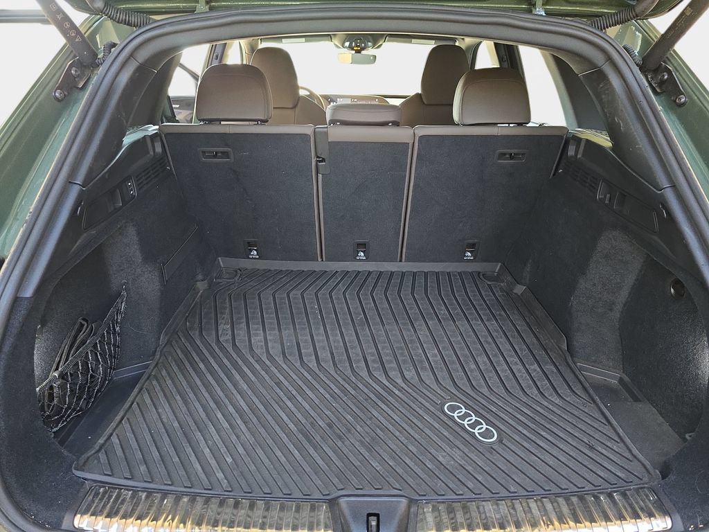 Used 2025 Audi Q5 Prestige AWD/4WD image 14