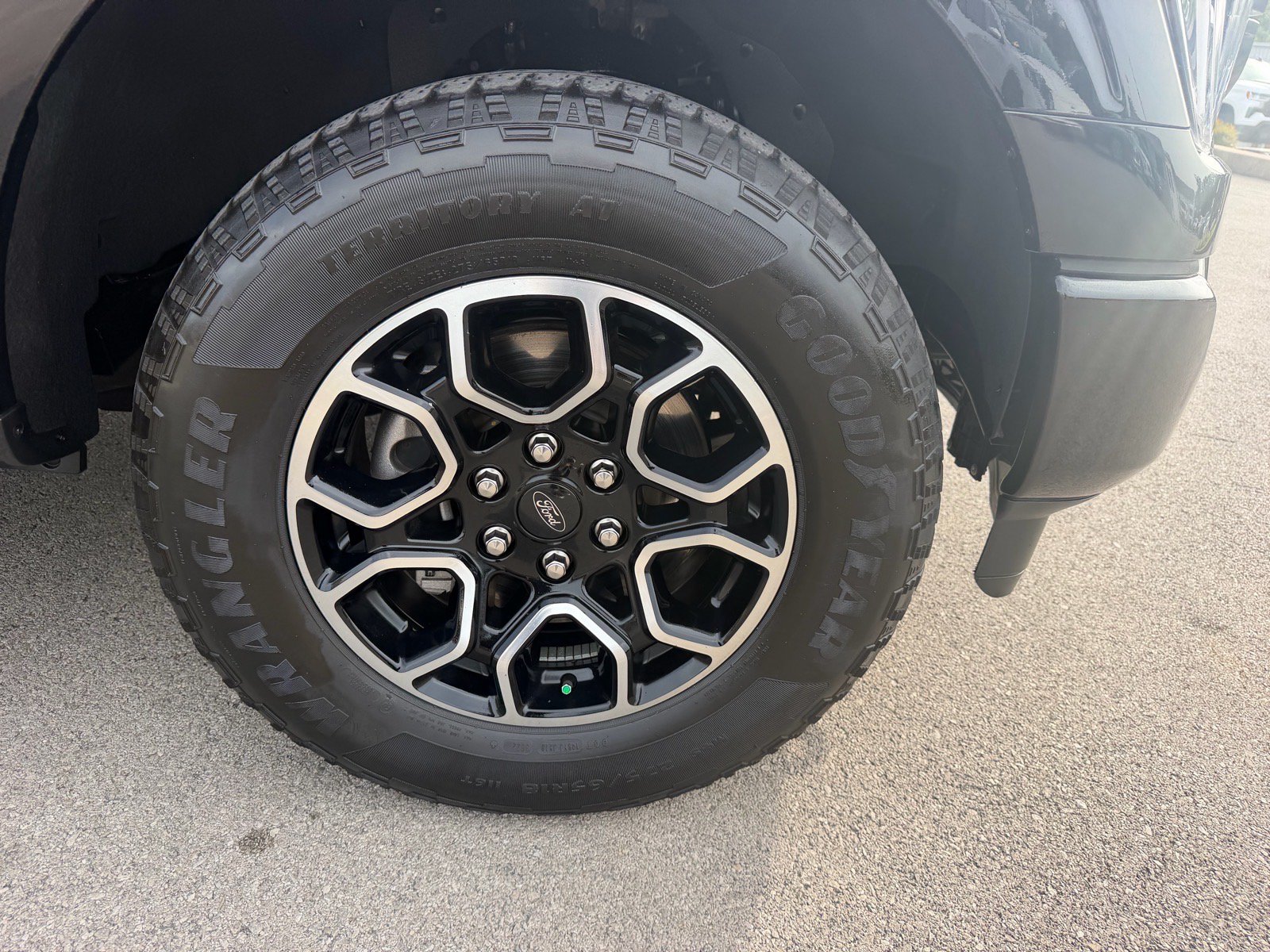 Used 2022 Ford F150 XLT w/ Equipment Group 302A High AWD/4WD image 28